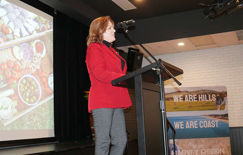 Member for Murray-Wellington The Hon. Robyn Clarke MLA