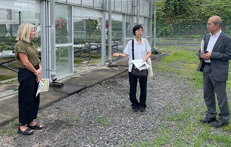 Shire CEO Annie Riordan engages with staff at Harvey Ag College's sister school in the City of Moka