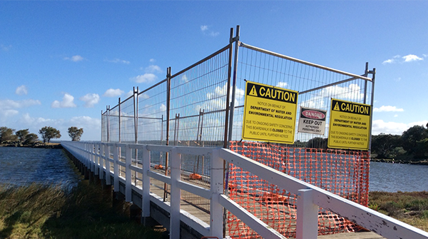 Australind Jetty Closed