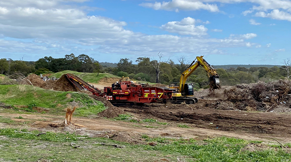 Mulching at Richardson Road