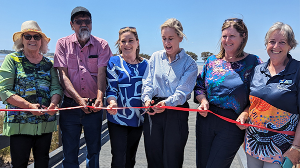 Australind Jetty Reopens