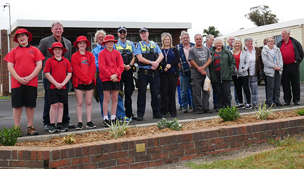 Opening of the Edgeloe Gardens