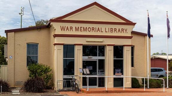 Libraries closed for staff training